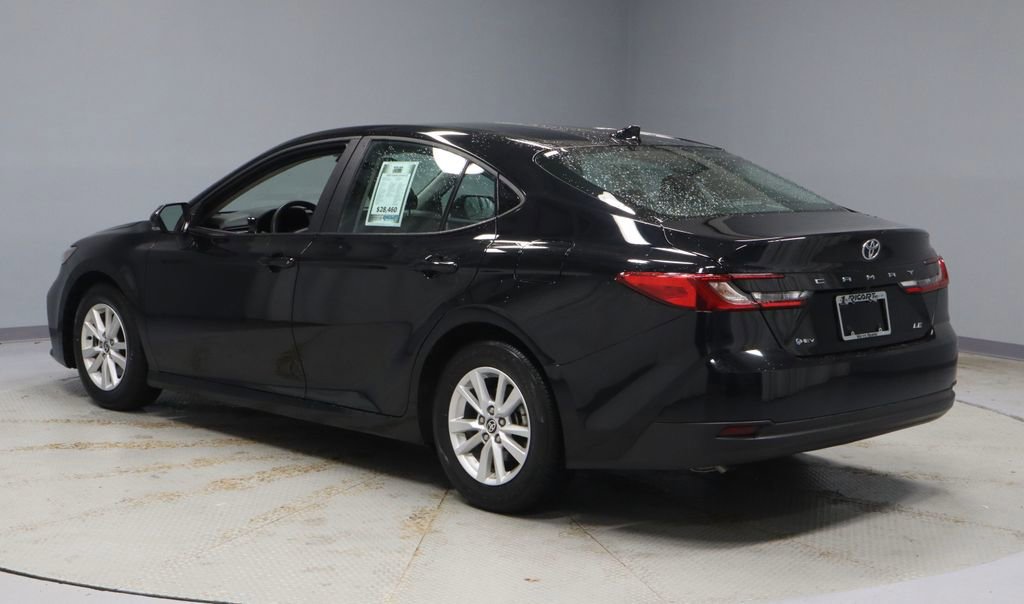 Used 2025 Toyota Camry LE FWD image 3
