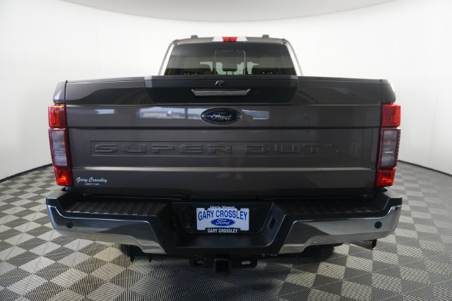 Certified 2022 Ford F350 Lariat w/ Chrome Package AWD/4WD image 4