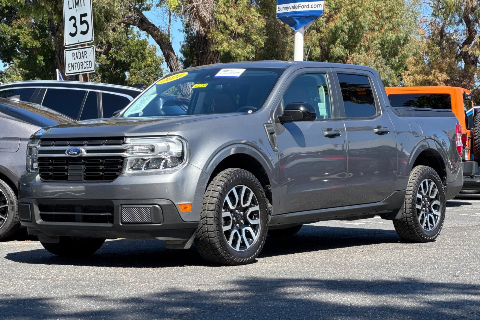 Certified 2024 Ford Maverick Lariat FWD image 9