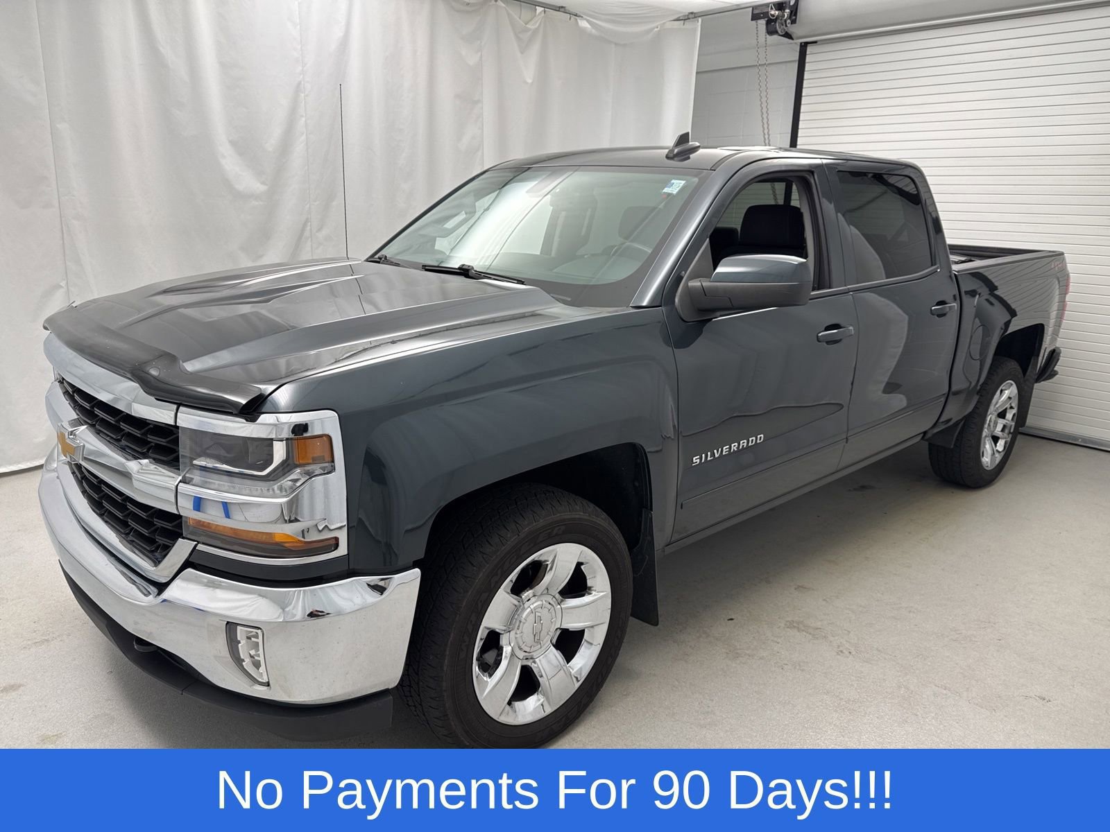 Used 2018 Chevrolet Silverado 1500 LT w/ LT Eassist Package image 5
