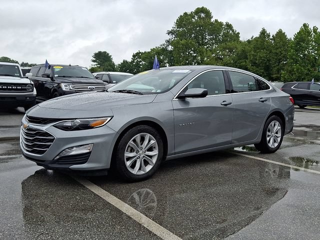 Used 2025 Chevrolet Malibu LT FWD image 5