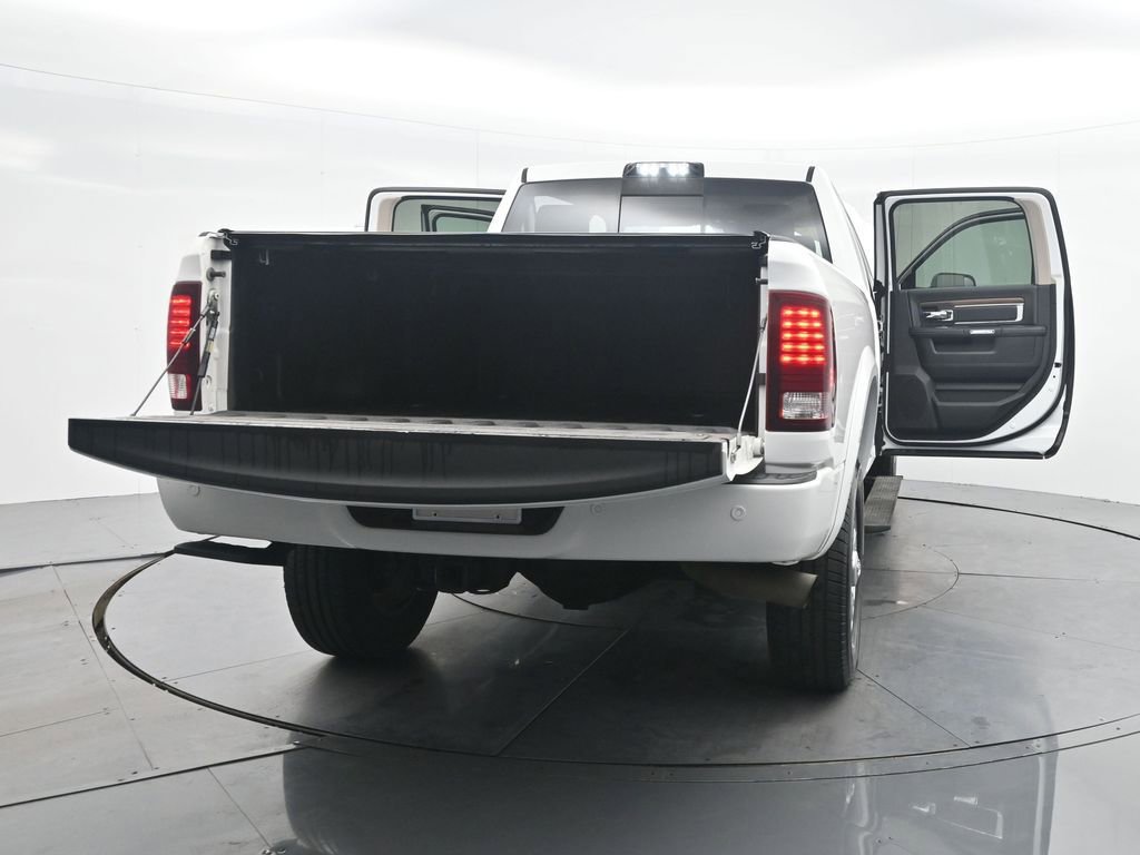 Used 2018 RAM 2500 Laramie w/ Sport Appearance Group AWD/4WD image 43