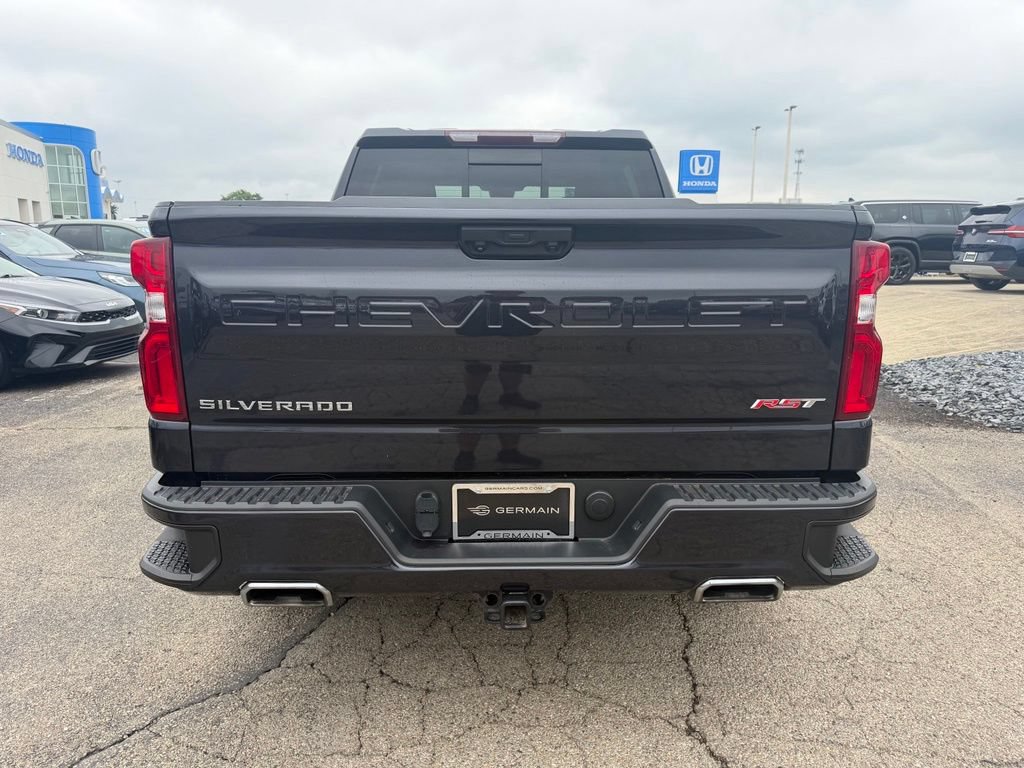 Used 2023 Chevrolet Silverado 1500 RST AWD/4WD image 7