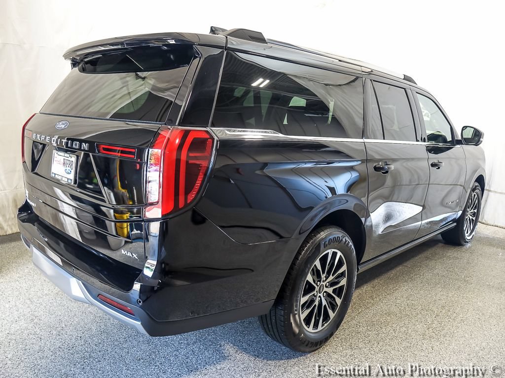 Certified 2025 Ford Expedition Max Platinum AWD/4WD image 9