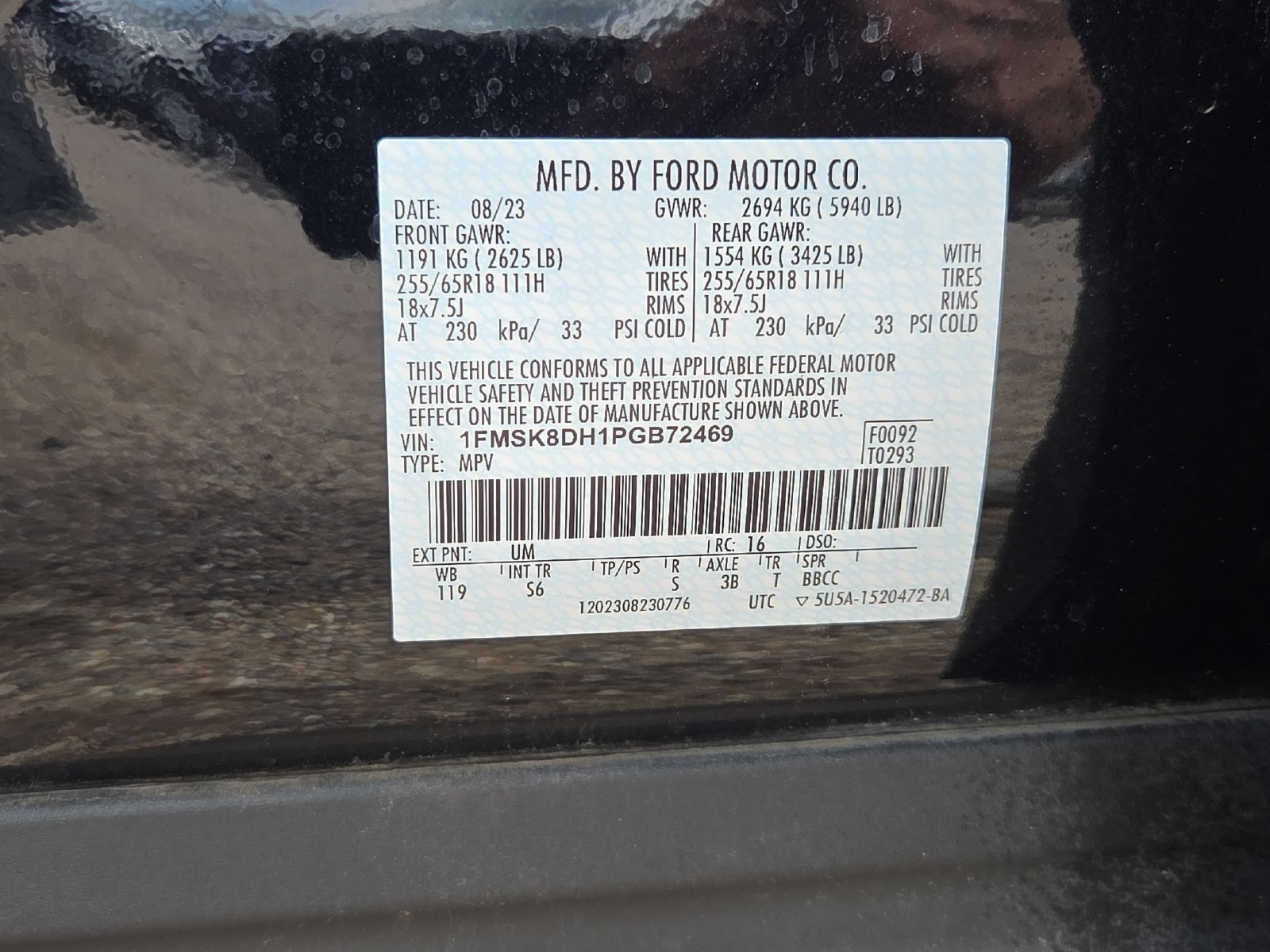 Certified 2023 Ford Explorer XLT w/ Equipment Group 202A AWD/4WD image 30