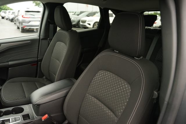 Certified 2025 Ford Escape Active w/ Tech Pack #1 FWD image 10