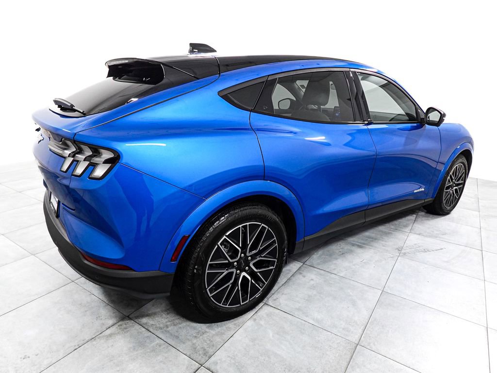 Certified 2025 Ford Mustang Mach-E Premium AWD/4WD image 7