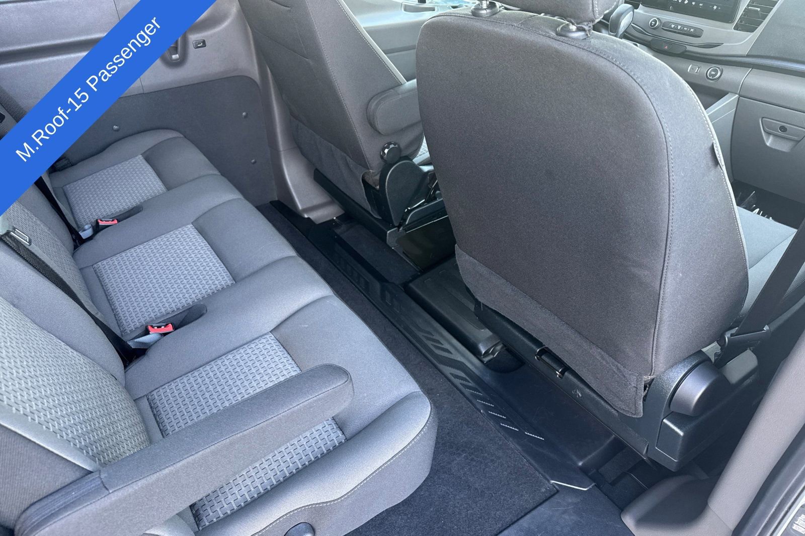 Certified 2022 Ford Transit 350 XLT RWD image 13