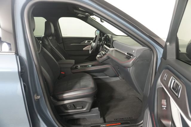 Certified 2025 Ford Explorer ST w/ Sun And Sound Package image 32