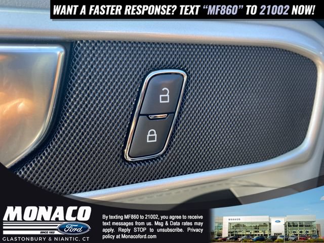 Certified 2022 Ford Explorer XLT w/ Equipment Group 202A AWD/4WD image 17