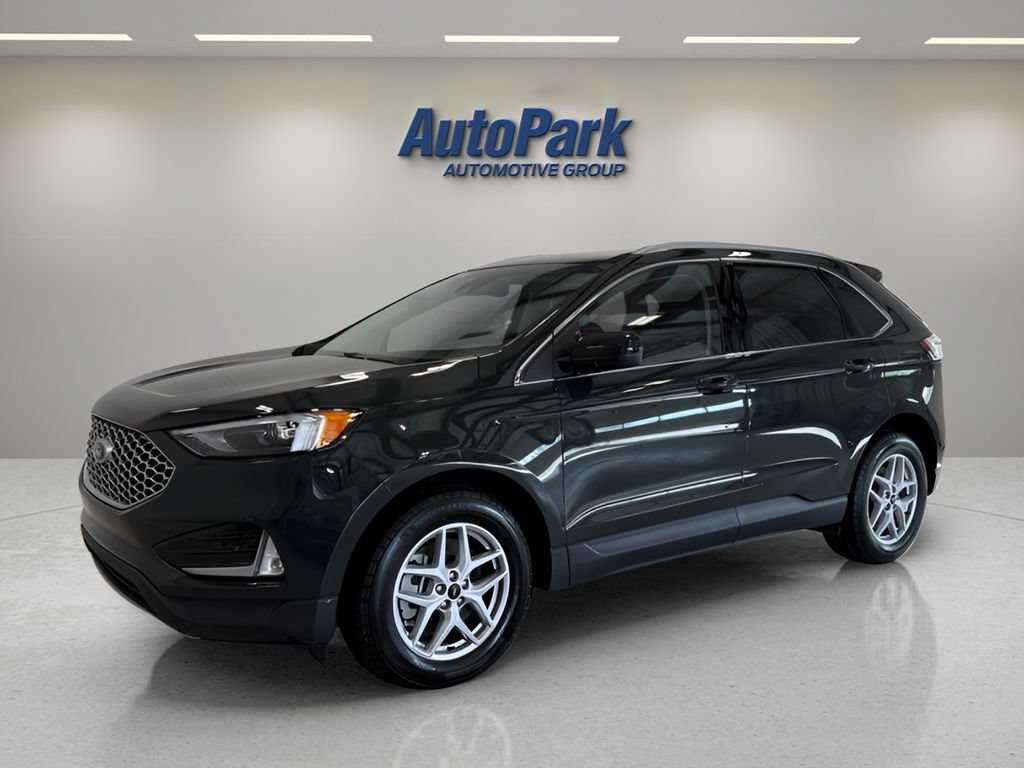 Certified 2024 Ford Edge SEL w/ Convenience Package AWD/4WD image 3