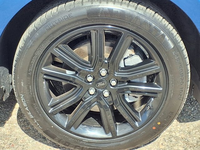 Certified 2024 Ford Edge ST-Line w/ Class II Trailer Tow Package AWD/4WD image 30