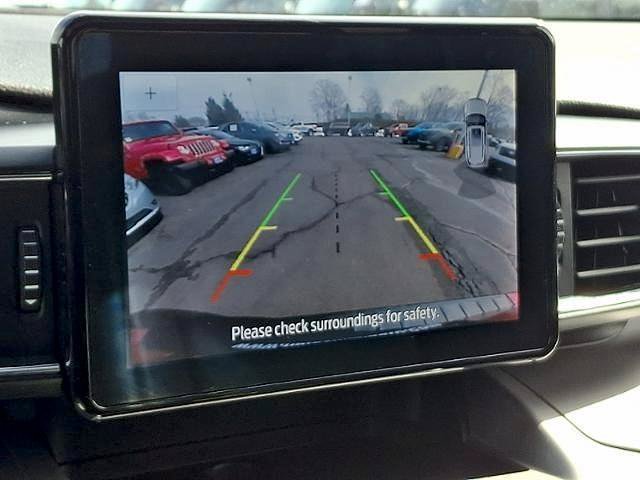 Certified 2022 Ford Explorer XLT w/ Equipment Group 202A AWD/4WD image 19