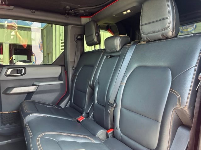 Certified 2023 Ford Bronco Badlands w/ Sasquatch Package AWD/4WD image 9