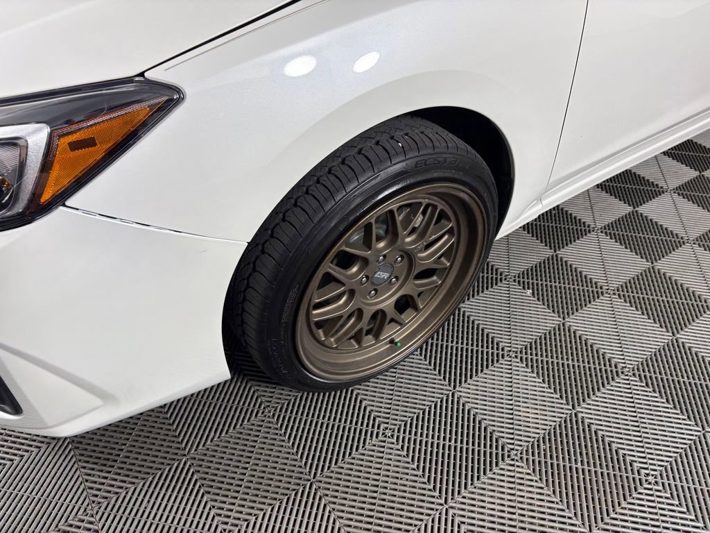 Used 2019 Subaru Impreza 2.0i w/ Eyesight image 9