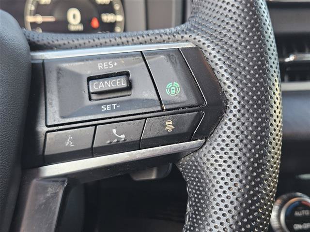 Used 2023 Mitsubishi Outlander SEL FWD image 25