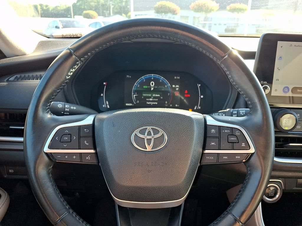 Used 2024 Toyota Grand Highlander AWD image 19