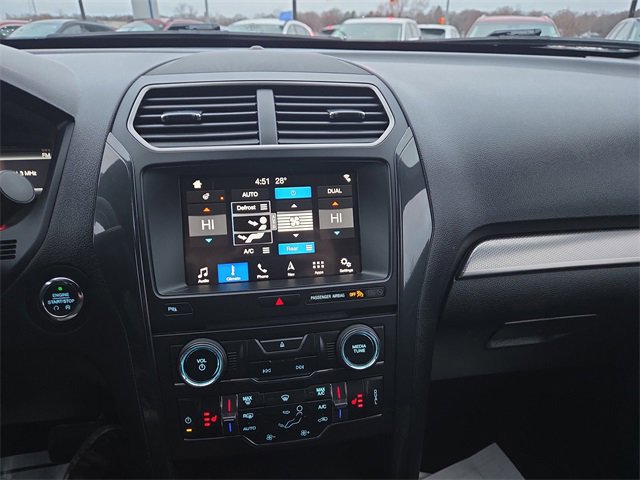 Certified 2018 Ford Explorer XLT w/ Equipment Group 202A image 36