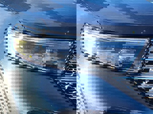 Certified 2022 Ford Explorer Limited w/ Equipment Group 301A image 16