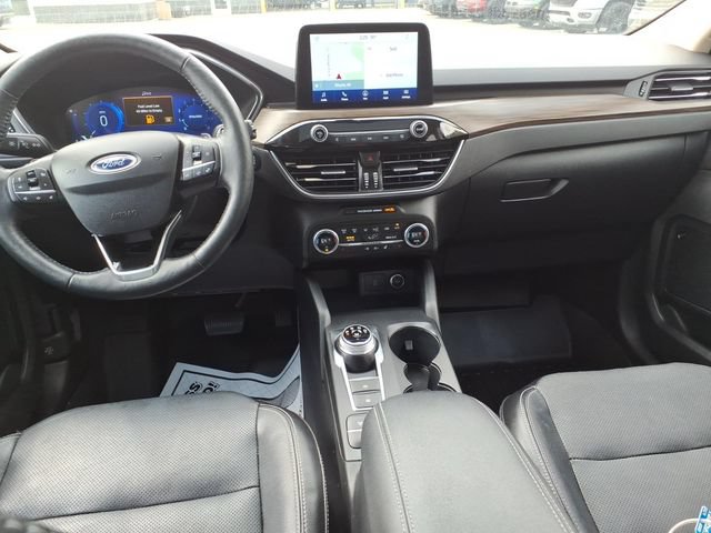 Certified 2020 Ford Escape Titanium AWD/4WD image 10