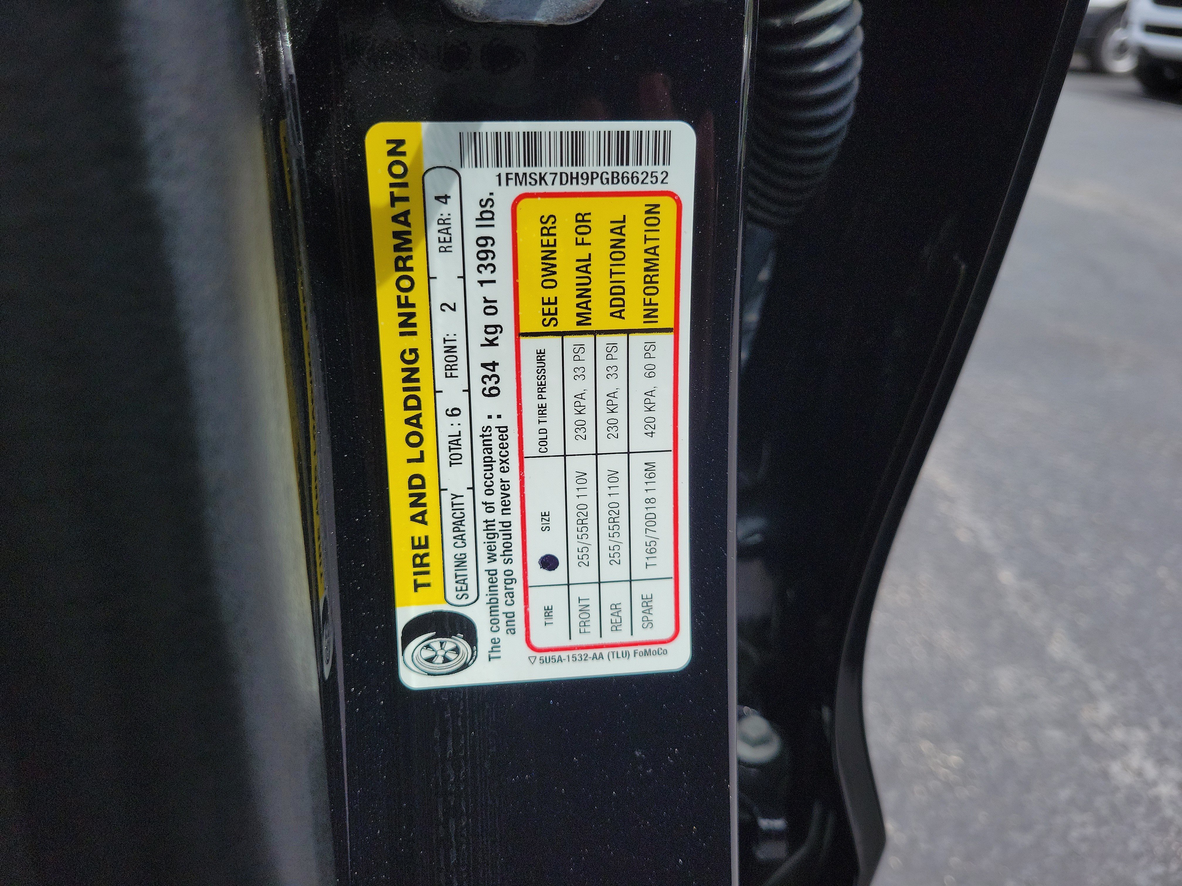 Certified 2023 Ford Explorer XLT w/ Equipment Group 202A RWD image 32