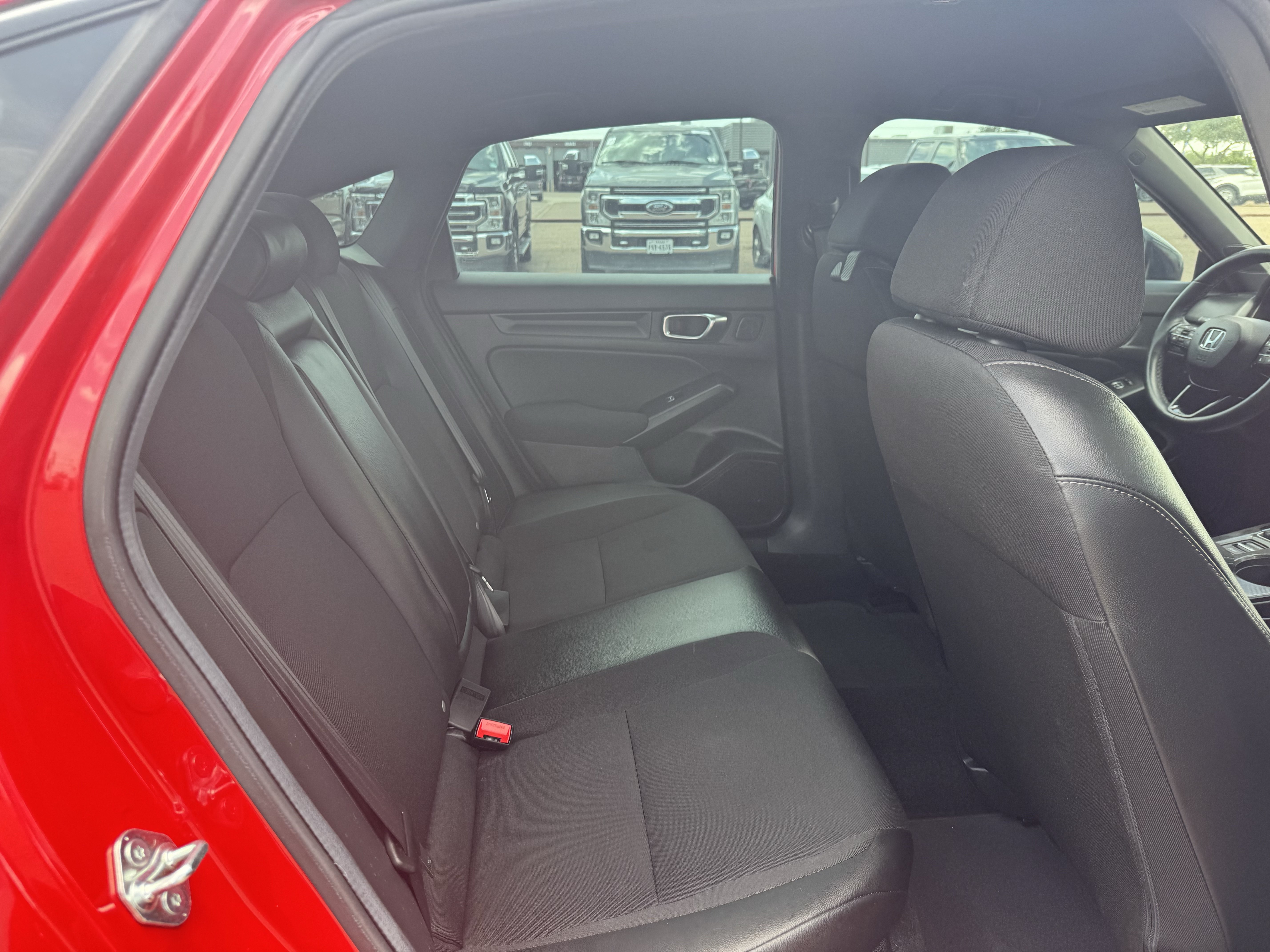 Used 2025 Honda Civic Sport image 28