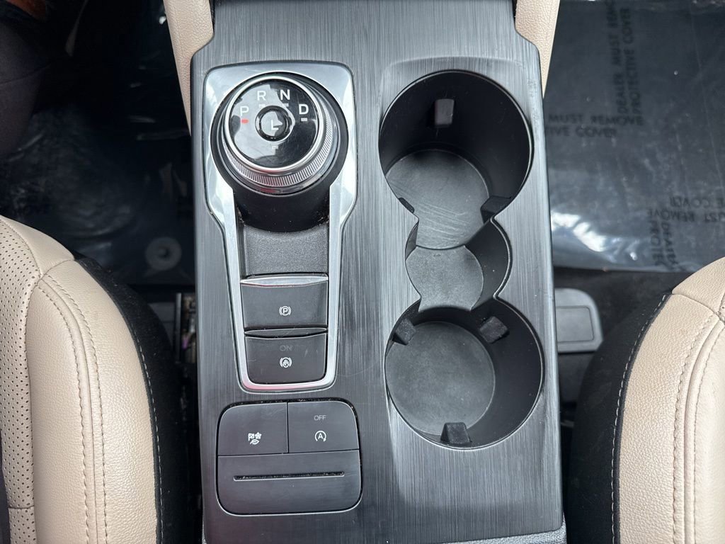 Certified 2022 Ford Escape SEL image 32