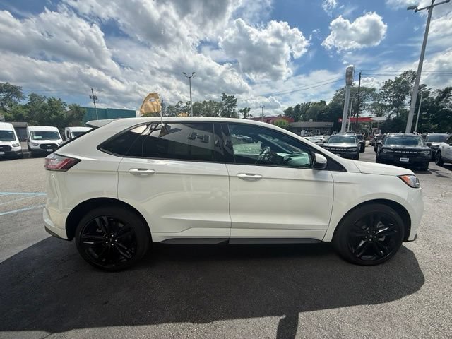 Certified 2024 Ford Edge ST w/ Equipment Group 401A AWD/4WD image 10