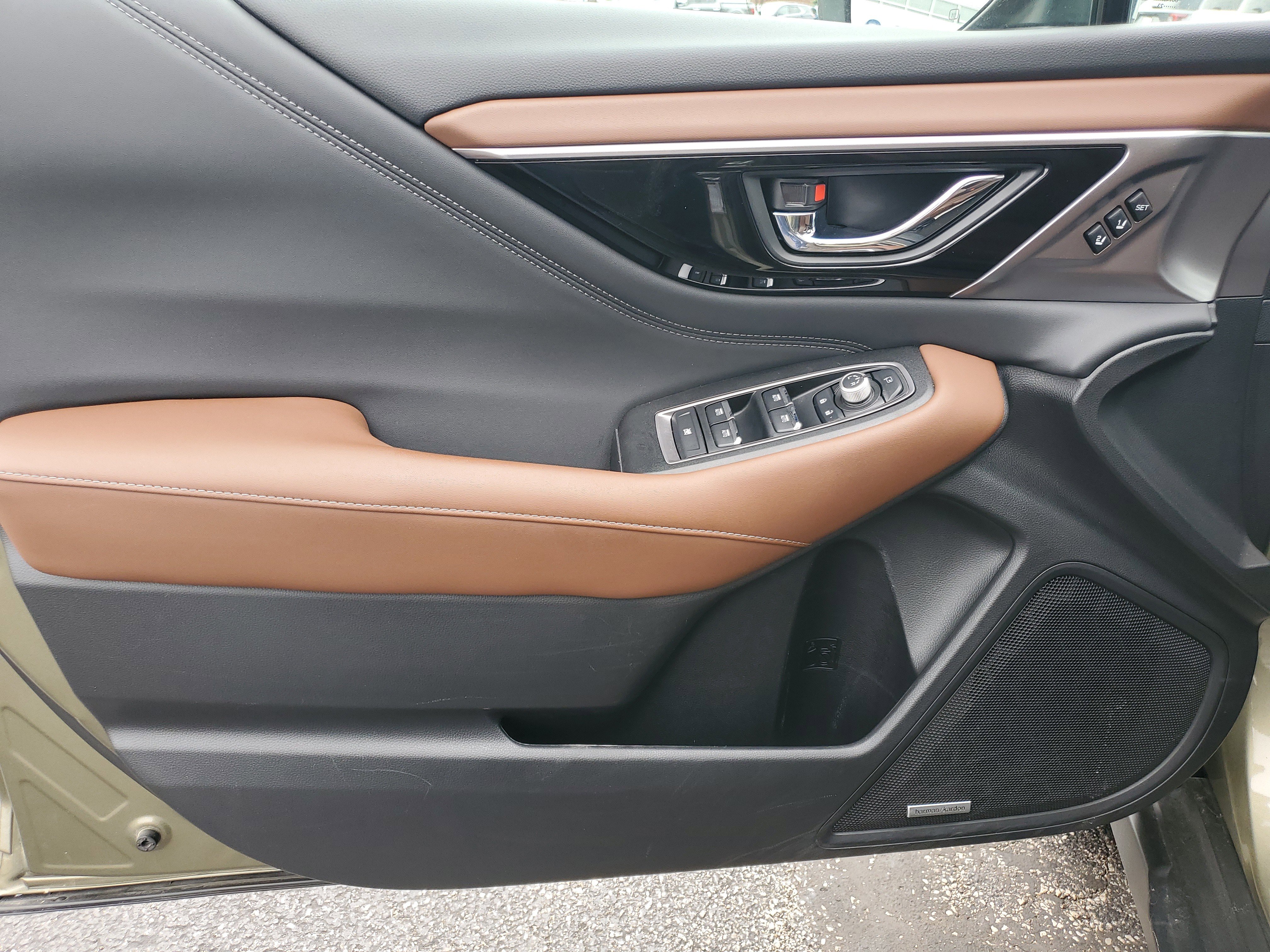 Used 2024 Subaru Outback Touring AWD/4WD image 23