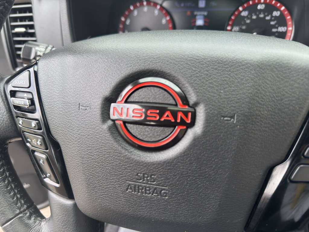 Used 2022 Nissan Frontier PRO-4X w/ Pro-4X Premium Package AWD/4WD image 32