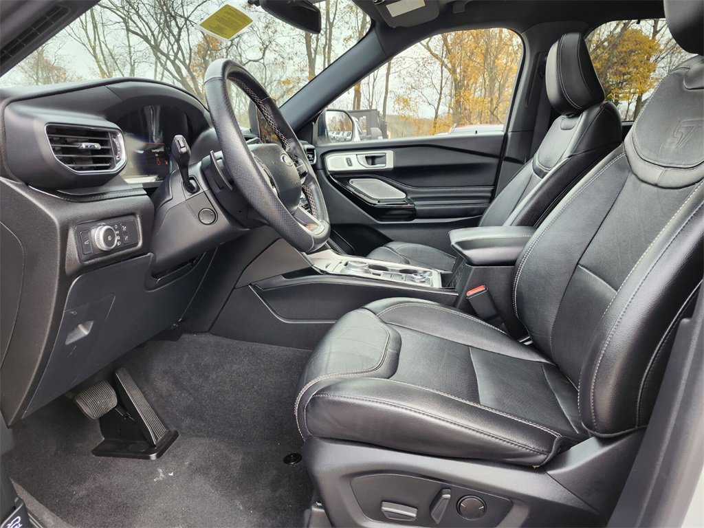 Certified 2022 Ford Explorer ST w/ Equipment Group 401A image 20