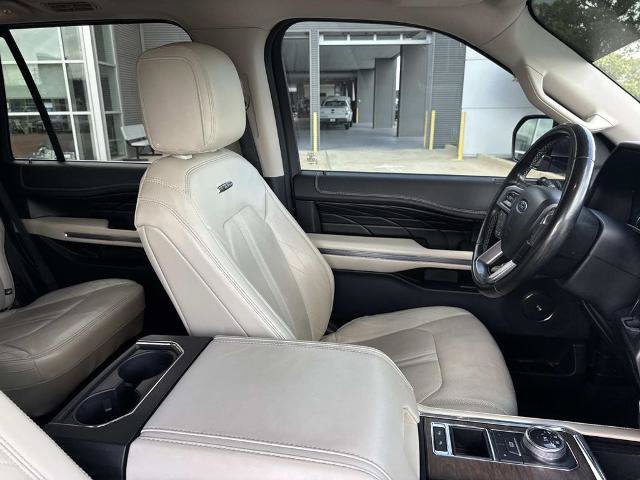 Certified 2019 Ford Expedition Platinum RWD image 11