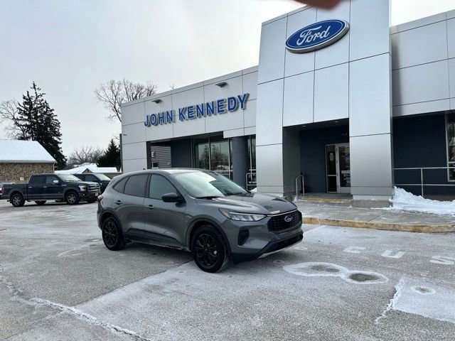 Certified 2025 Ford Escape Active w/ Cold Weather Package image 22
