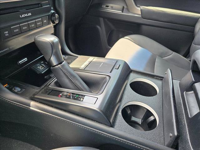 Used 2022 Lexus GX 460 Luxury w/ Off Road Package AWD/4WD image 15