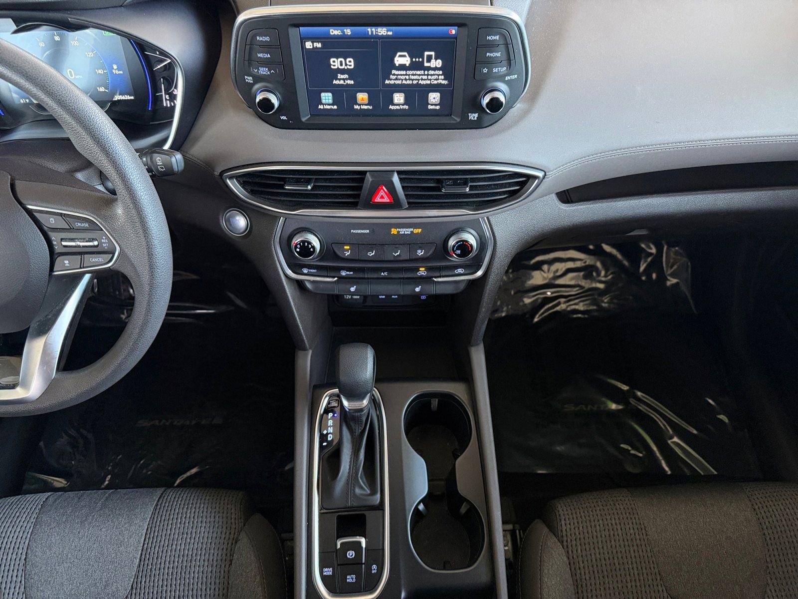 Used 2020 Hyundai Santa Fe SEL image 15