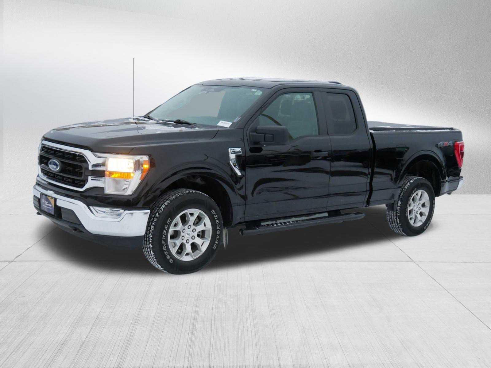 Certified 2022 Ford F150 XLT w/ Trailer Tow Package image 3