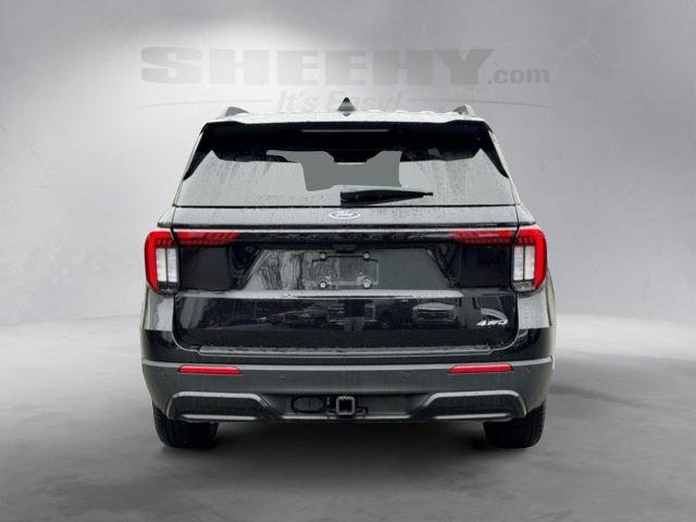 Certified 2025 Ford Explorer ST-Line AWD/4WD image 13