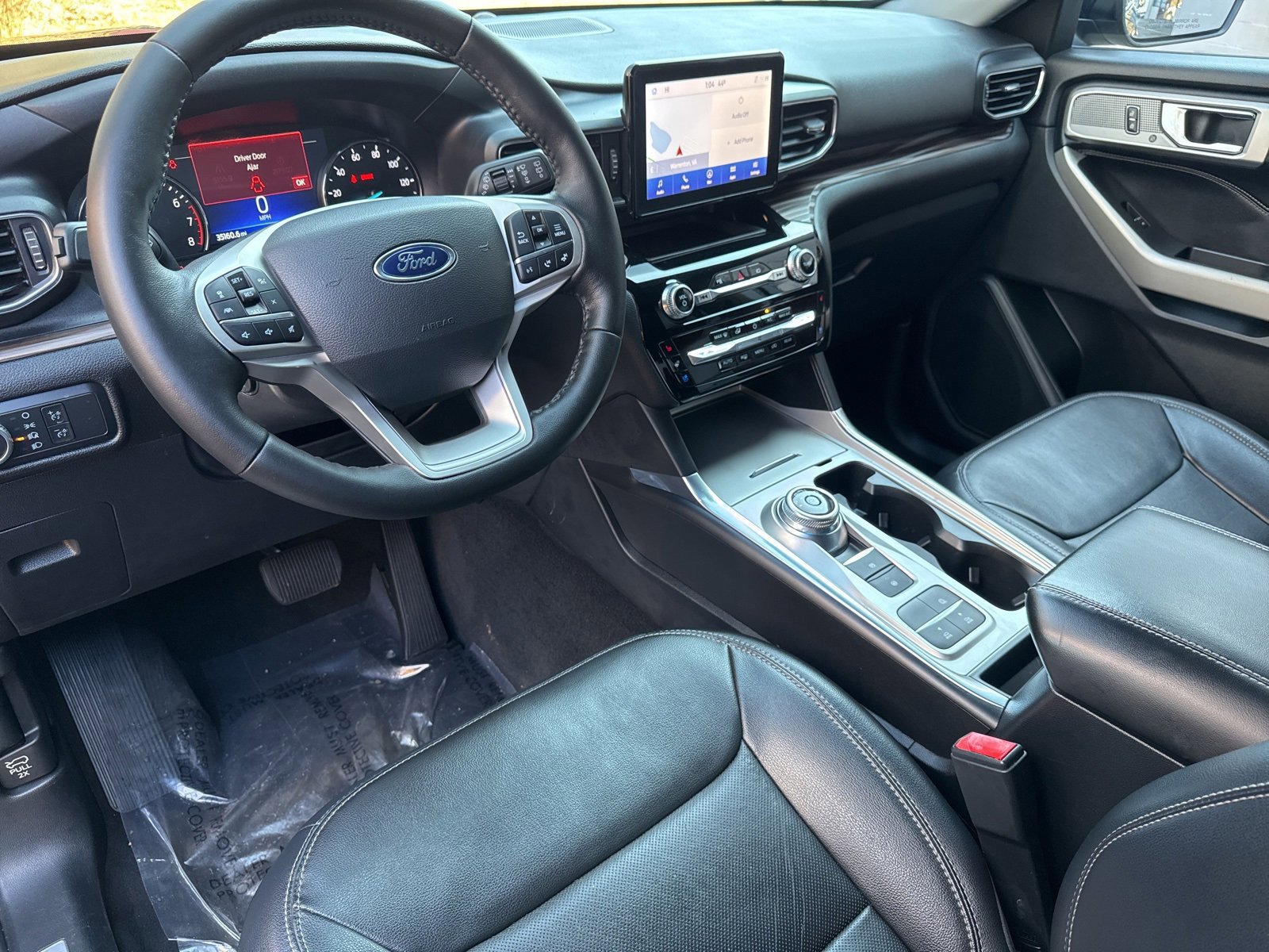 Certified 2022 Ford Explorer Limited w/ Equipment Group 301A image 46