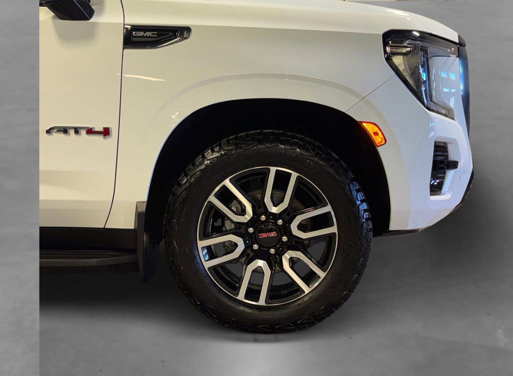 Used 2022 GMC Yukon XL AT4 image 20