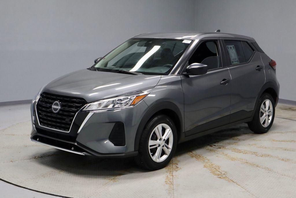 Used 2025 Nissan Kicks Play S image 7