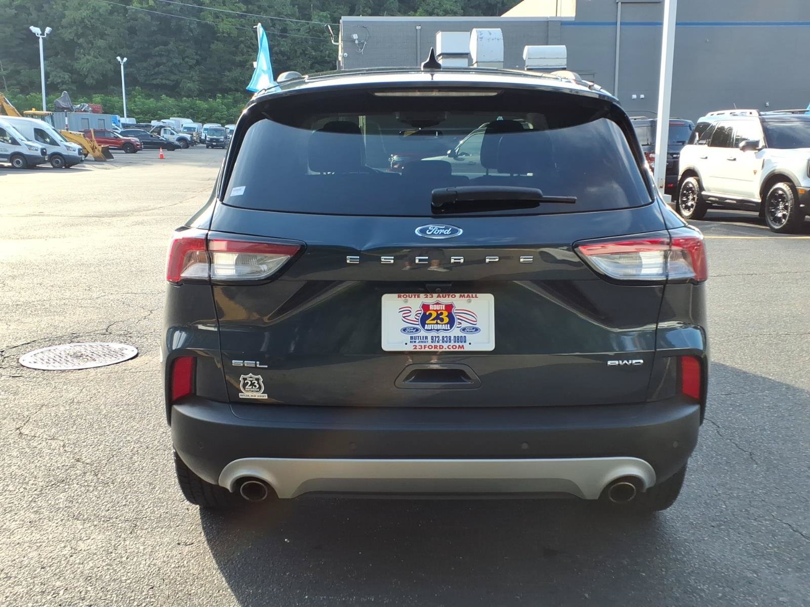 Certified 2022 Ford Escape SEL AWD/4WD image 7