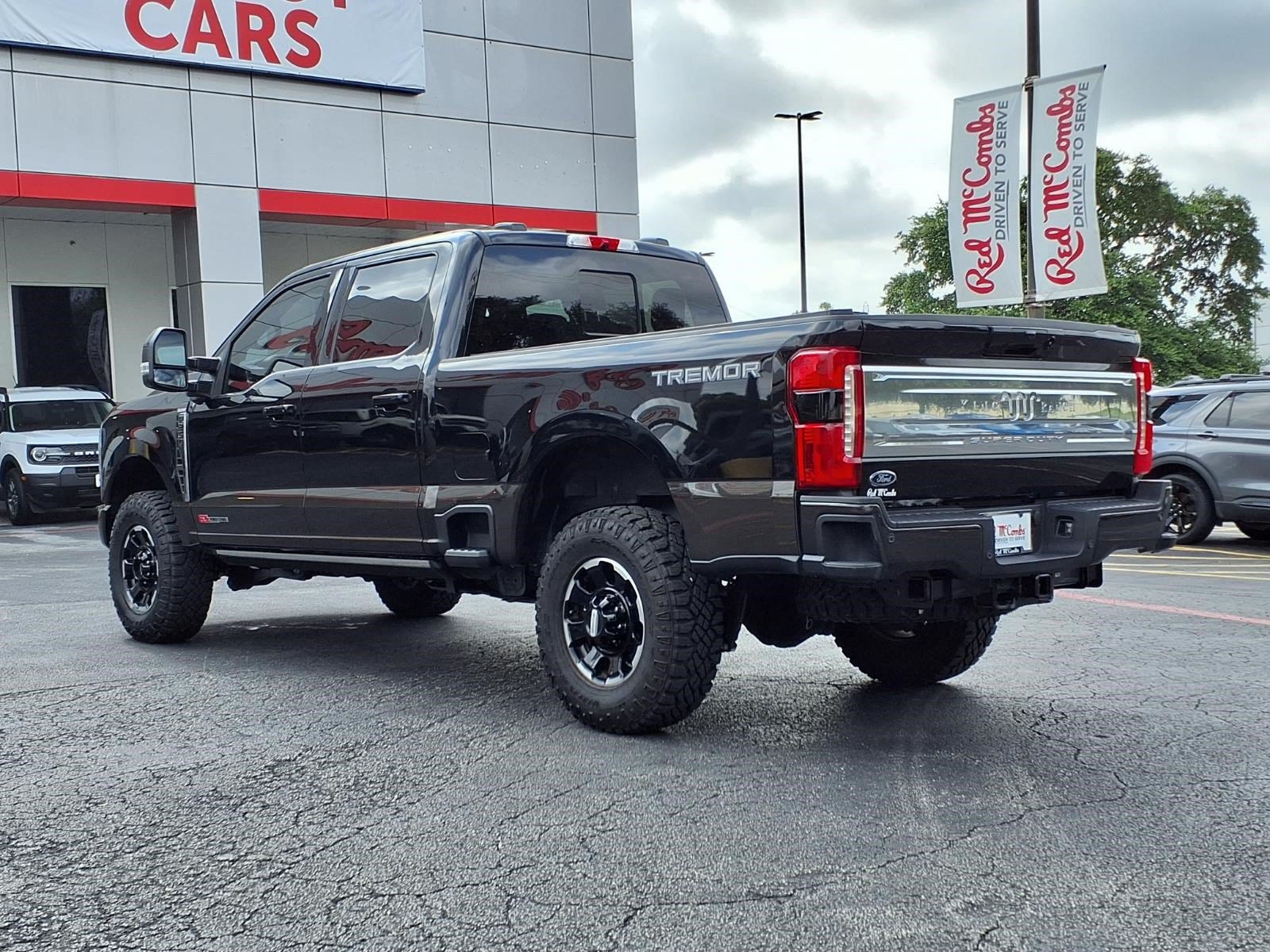 Certified 2025 Ford F250 King Ranch w/ Tremor Off-Road Package AWD/4WD image 8