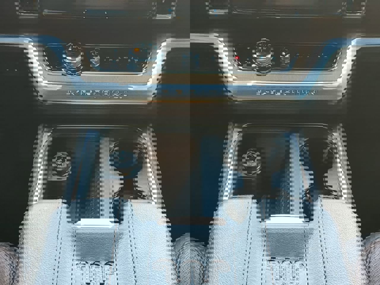 Certified 2025 Ford Expedition Max King Ranch image 17