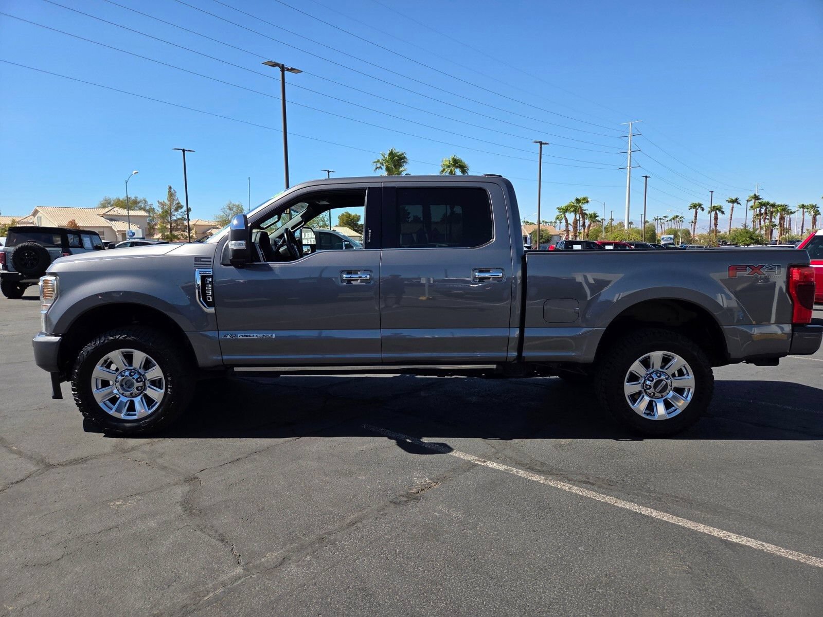 Certified 2021 Ford F250 Platinum w/ FX4 Off-Road Package AWD/4WD image 3
