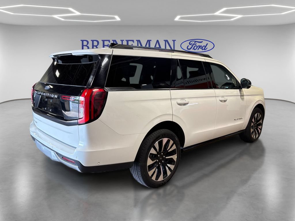 Certified 2025 Ford Expedition Platinum w/ Driver's Package AWD/4WD image 6