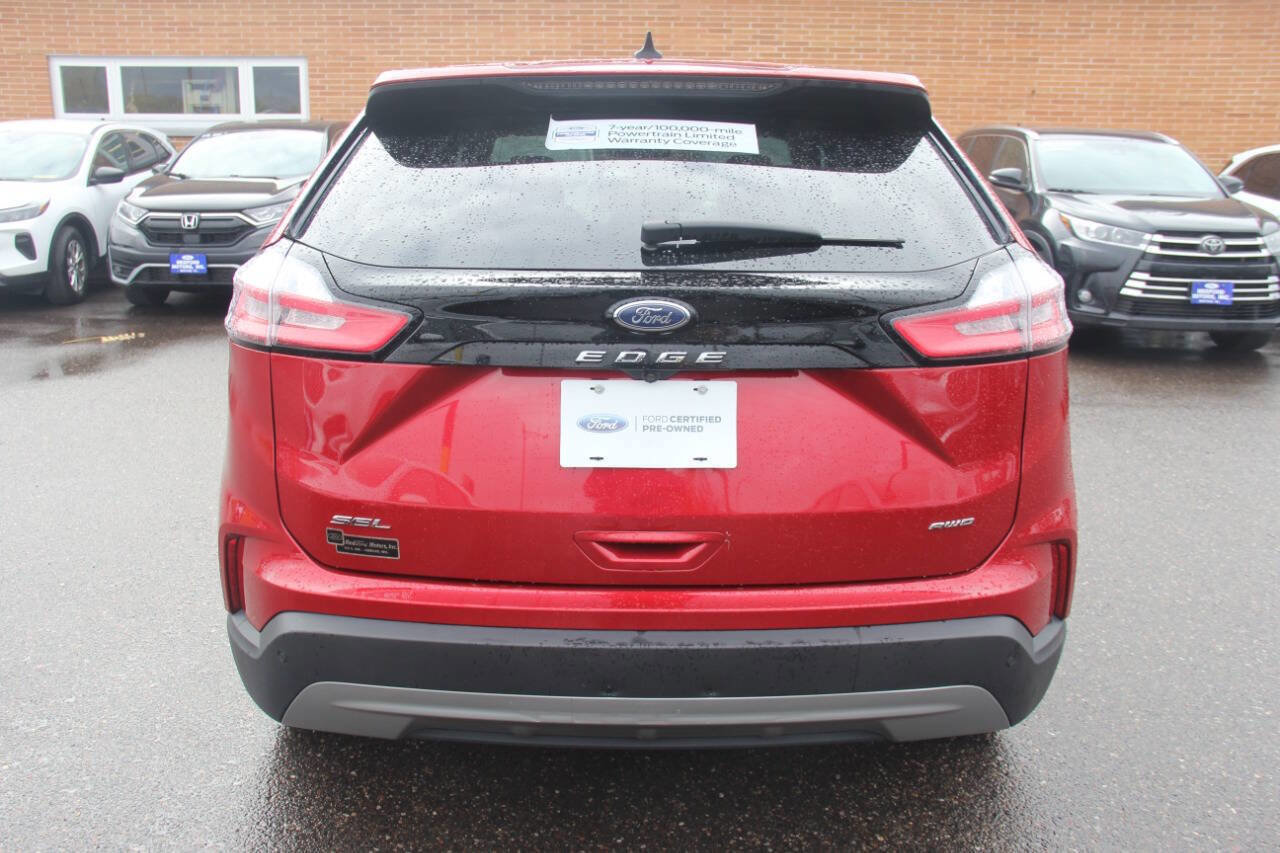 Certified 2024 Ford Edge SEL image 3