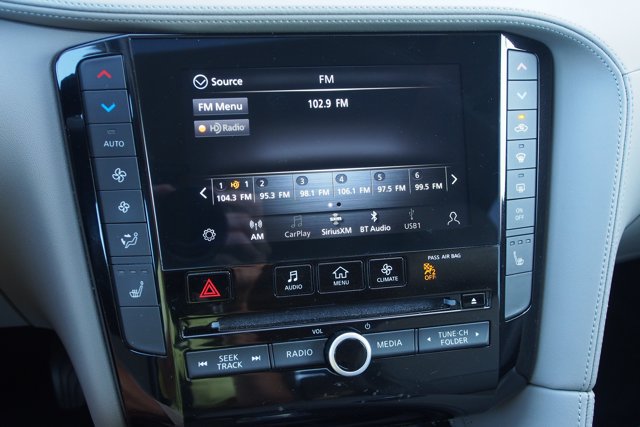 Used 2023 INFINITI QX50 Luxe FWD image 29