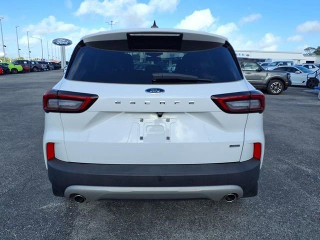 Certified 2023 Ford Escape SE w/ PHEV Premium Package image 5