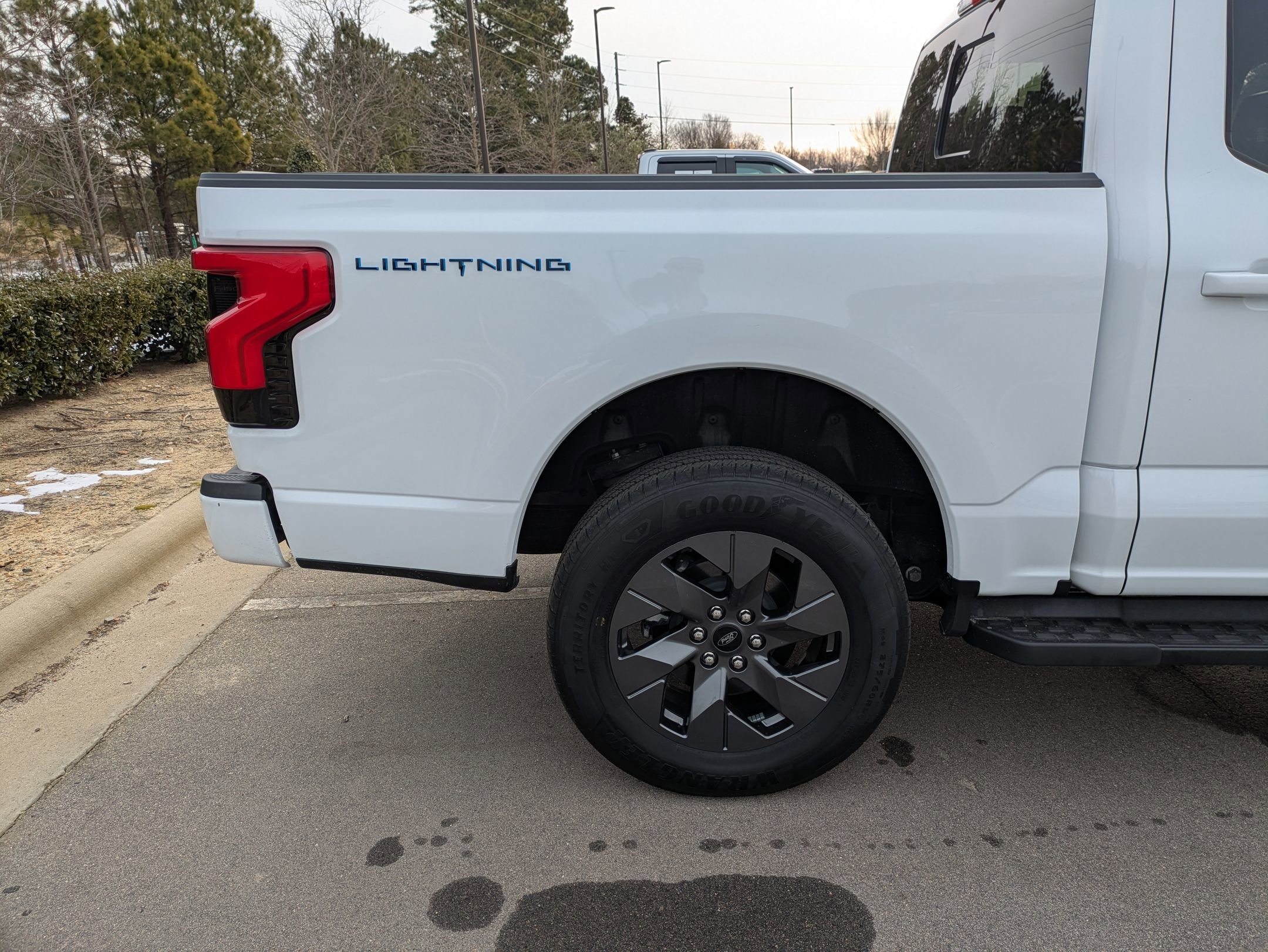 Certified 2024 Ford F150 Lightning Lariat image 8