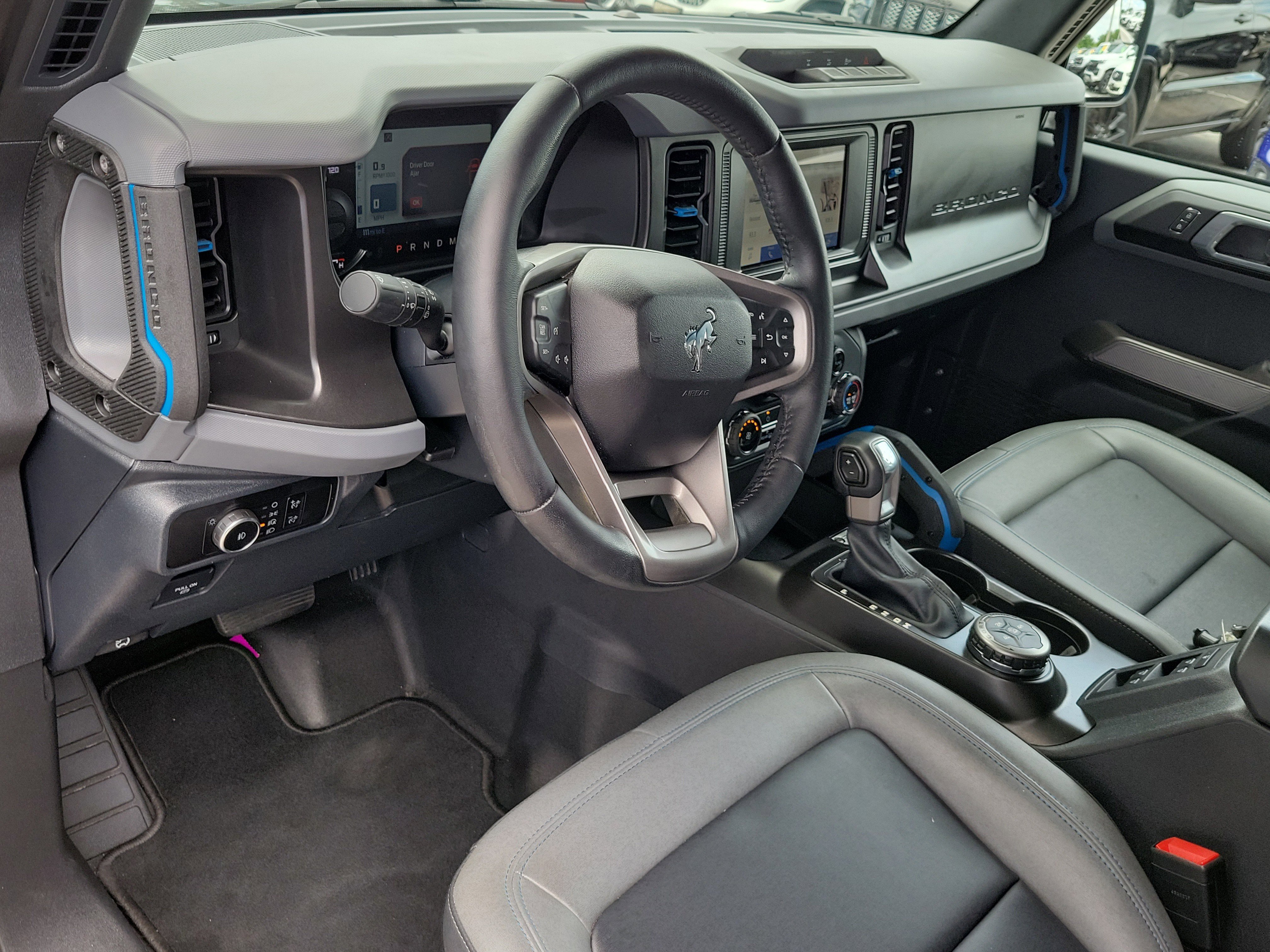 Certified 2023 Ford Bronco Black Diamond AWD/4WD image 21
